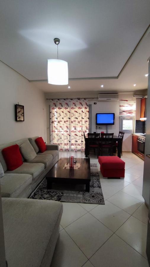 Lolu Apartment Plus Privat Parking Vlorë Dış mekan fotoğraf