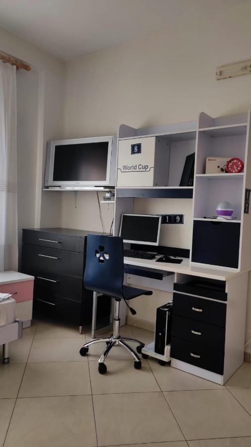 Lolu Apartment Plus Privat Parking Vlorë Dış mekan fotoğraf