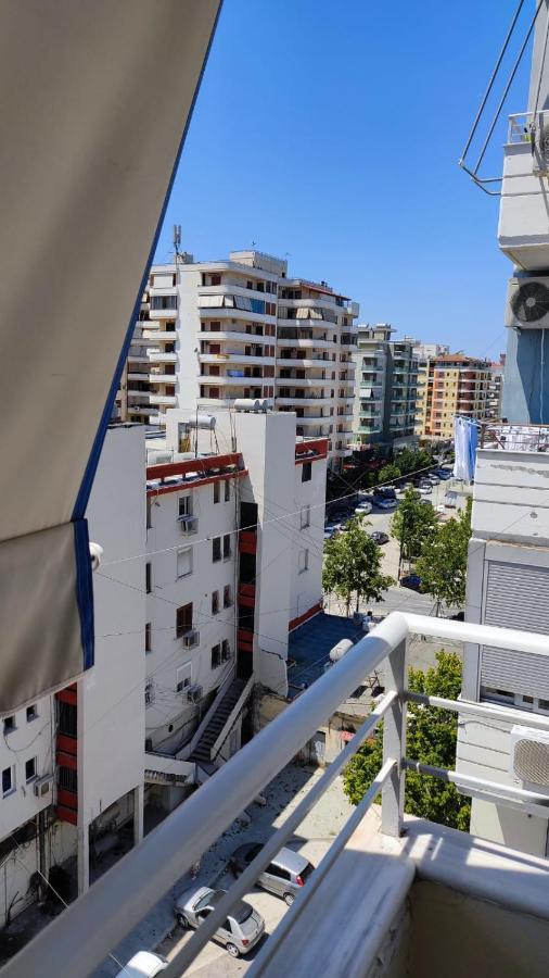 Lolu Apartment Plus Privat Parking Vlorë Dış mekan fotoğraf